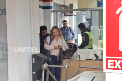 Tras reunión con YPFB, surtidores levantan su estado de emergencia y descartan medidas de presión