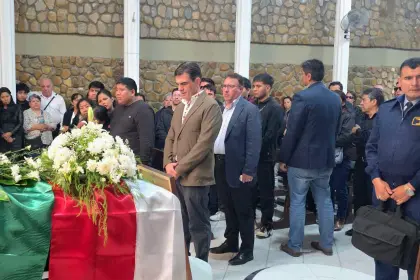 Presidente Rodrigo Paz despide a Mauricio Aramayo, su colaborador que fue asesinado a balazos en Tarija