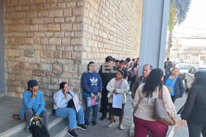 Elecciones: Con filas arranca el proceso de presentación de excusas de los jurados electorales