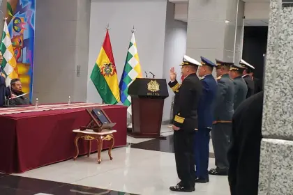 A poco de las elecciones, Luis Arce designa a nuevas autoridades del Alto Mando Militar