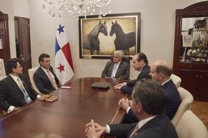 Bolivia y Panamá: Paz y Mulino hablan de cooperación económica, comercio y articulación regional