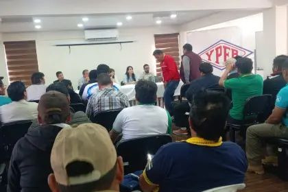 Cochabamba: Transporte rompe diálogo con el Gobierno y da ultimátum para retiro de gasolina “desestabilizada”