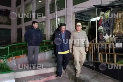 Exministro Néstor Huanca se declara inocente: “No tengo nada que ver con esto”