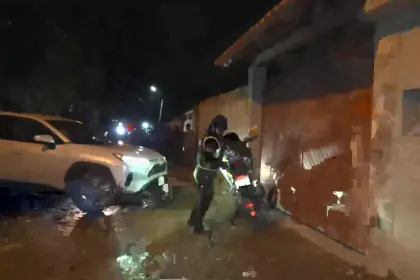 Rescatan con vida y con un balazo en el cuerpo al hombre secuestrado de una clínica en Cochabamba