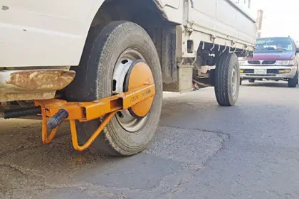 ¿Qué pasará con las grúas y grapas de tránsito?, esto respondió el nuevo comandante policial