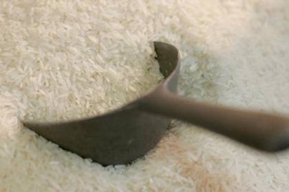 Productores del norte cruceño advierten con retomar bloqueos ante el contrabando de arroz