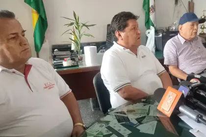 Santa Cruz: Micreros exigen que se suba a Bs 4 el pasaje, mientras seguirán replegados sin brindar el servicio