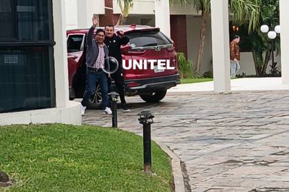 ¿Qué acordaron? Andrónico y Félix Patzi abandonan la casa de Jhonny Fernández
