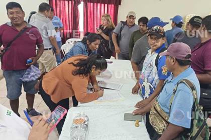 Mantienen bloqueo indefinido en Yapacaní, a pesar de la firma de un acuerdo para el tratamiento del proyecto