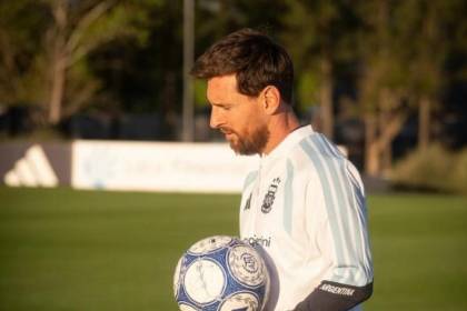 El último tango de Messi: El Monumental despide este martes al campeón que lo ganó todo