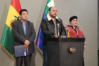 Gobierno denunciará por la vía penal a Evo por terrorismo y otros delitos tras escalada de bloqueos, según ministro
