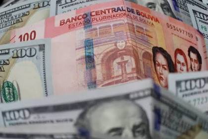 El dólar supera los 10 bolivianos en la cotización oficial para este jueves