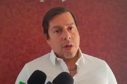 Del Castillo “debe responder por persecuciones”: Abogado de Camacho dice que se solicitó alerta migratoria contra el exministro