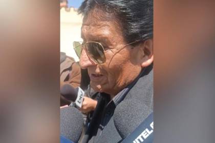 “Mi hijo era un excelente alumno”: Entre lágrimas, el papá del suboficial desaparecido pide paciencia a familias afectadas