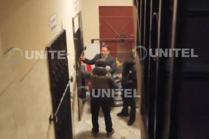 Aprehensión: Video muestra a Roger Mariaca en dependencias de la Felcc