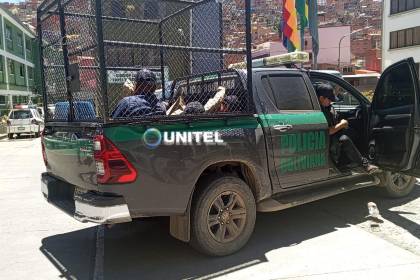 La Paz. Justicia dicta cárcel para un implicado y detención domiciliaria para otros cuatro por homicidio en Tacacoma
