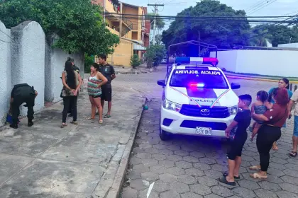 Santa Cruz: Hallan a un bebé sin vida en plena vía pública, en la zona del Avión Pirata