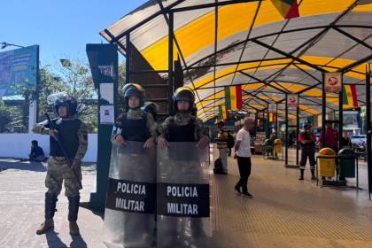 Plan de seguridad: Militares resguardan la Terminal Bimodal de Santa Cruz