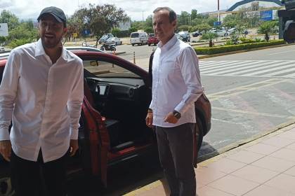 Tuto Quiroga: “La papeleta es el instrumento para decidir el rumbo del país”