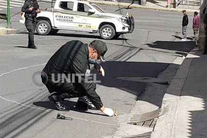 Atraco en La Paz: Delincuentes atacan a una persona y fugan con una mochila
