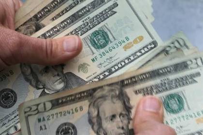 BCB: Baja el dólar por primera vez desde la aplicación de régimen cambiario flexible