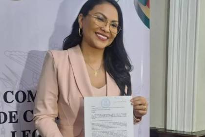 Admiten acción de amparo de postulante a vocal del TSE y queda provisionalmente habilitada para evaluación 