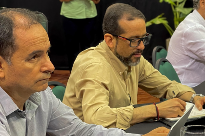 Camacho promulga modificación de la Ley del PLUS y anuncia que se reglamentará junto al sector productivo