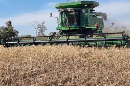 Agropecuarios de Cochabamba denuncian que tienen que comprar el litro de diésel hasta en Bs 18 en el ‘mercado negro’