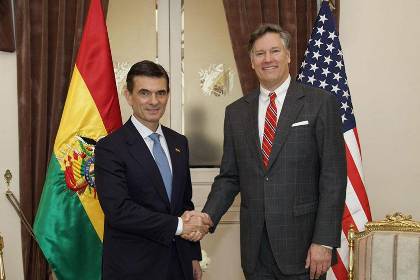 EEUU ratifica respaldo a Paz: “El crimen organizado no puede infiltrarse y corromper al Estado boliviano”, dice vicesecretario