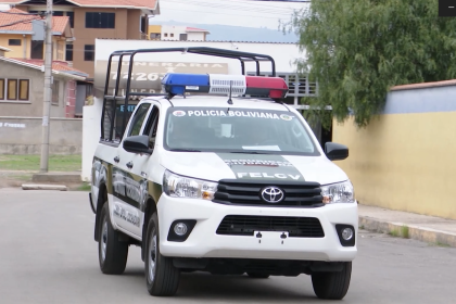 Quillacollo: Aprehenden a funcionario público acusado de agredir físicamente a su pareja