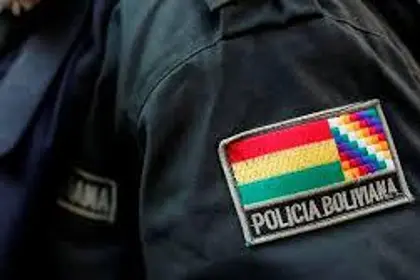 Padre del estudiante que llevó arma al colegio quedó en libertad con medidas cautelares