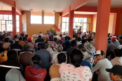 Panificadores de Cochabamba ratifican incremento a 80 centavos al precio del pan de batalla