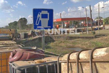 “Horas y horas de filas para conseguir un poco de combustible”: Iglesia lamenta escasez de diésel y gasolina