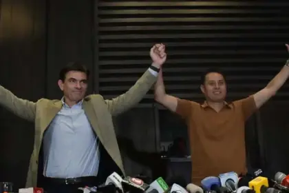 Analista dice que DS 5515 es constitucional y que Paz puede gobernar desde el exterior por medios tecnológicos