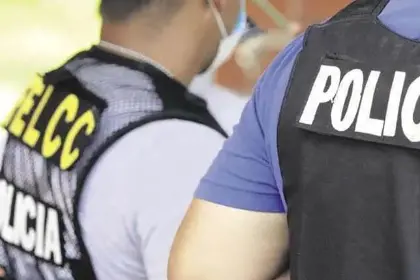 Hallan el cuerpo sin vida de una mujer en un condominio en pleno centro cruceño