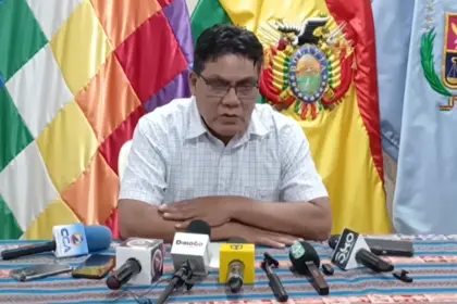 Héctor Arce renuncia a su candidatura a la Gobernación de Cochabamba y evistas analizan a nuevo postulante