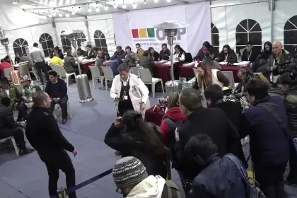 ¿En qué situaciones se puede sustituir un candidato? ¿Qué sucede si alguno renuncia?
