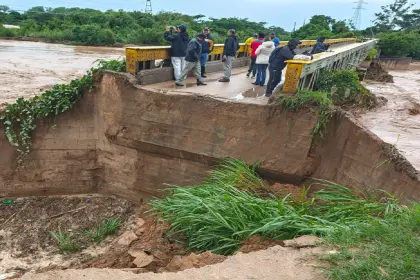 Colpa Bélgica queda aislado al tener su puente principal deshabilitado debido a las lluvias
