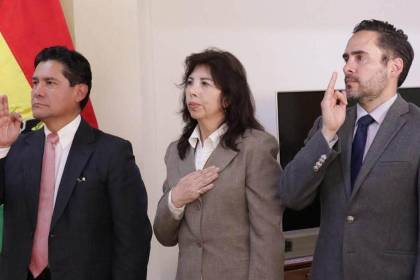 Cambian a tres viceministros de Hidrocarburos en medio del rechazo al decreto sobre el diésel