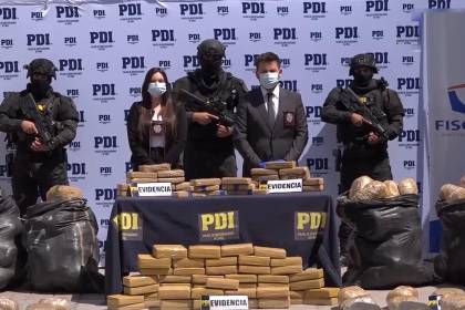 Chile condena a 10 años a boliviano que transportaba droga valuada en $us 15 millones