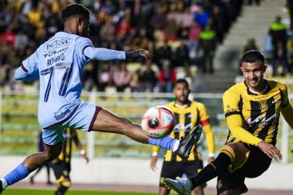 Sigue el minuto a minuto: The Strongest 0-0 Bolívar