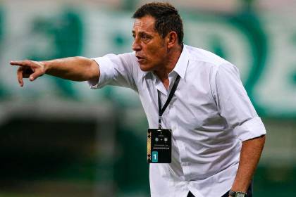 GV San José presenta a Miguel Ángel Zahzú con la misión de evitar el descenso