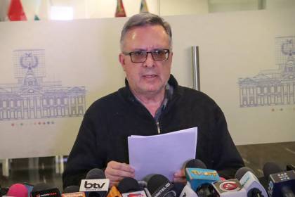 “Es una decisión de impunidad inaceptable”, dice diputado Alarcón sobre liberaciones en el caso maletas