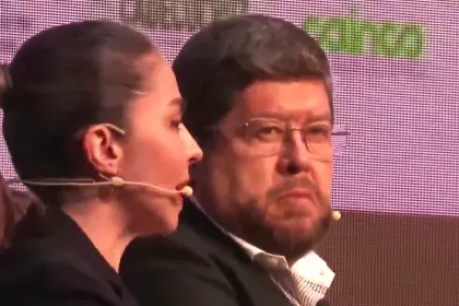 Foro: Prado culpa al “golpe” por el freno al hub de Viru Viru y recibe duras críticas de Doria Medina y Medrano