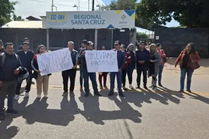 Instaladores de GNV protestan en diferentes ciudades exigiendo al Gobierno pagos adeudados por el servicio