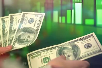 El dólar digital baja a los Bs 8 en su cotización en el mercado paralelo de Bolivia