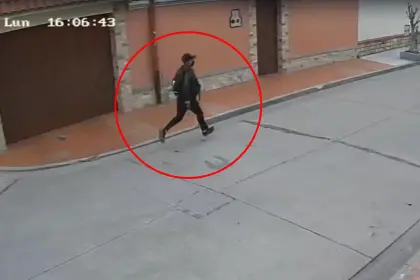 Salen a la luz nuevos videos del asalto de Bs 700.000 que eran para un tratamiento médico