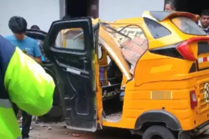 Imágenes sensibles: un hombre fallece tras la caída de un muro durante el sismo en Perú