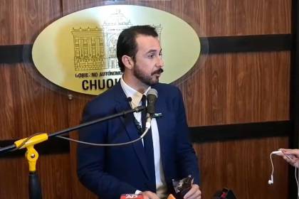 Gobernador de Santa Cruz pide agotar todos los caminos al diálogo antes de un Estado de excepción