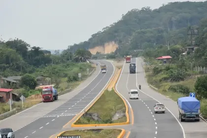 ABC anuncia cierre temporal por horas en la carretera Cochabamba–Santa Cruz hasta enero de 2026